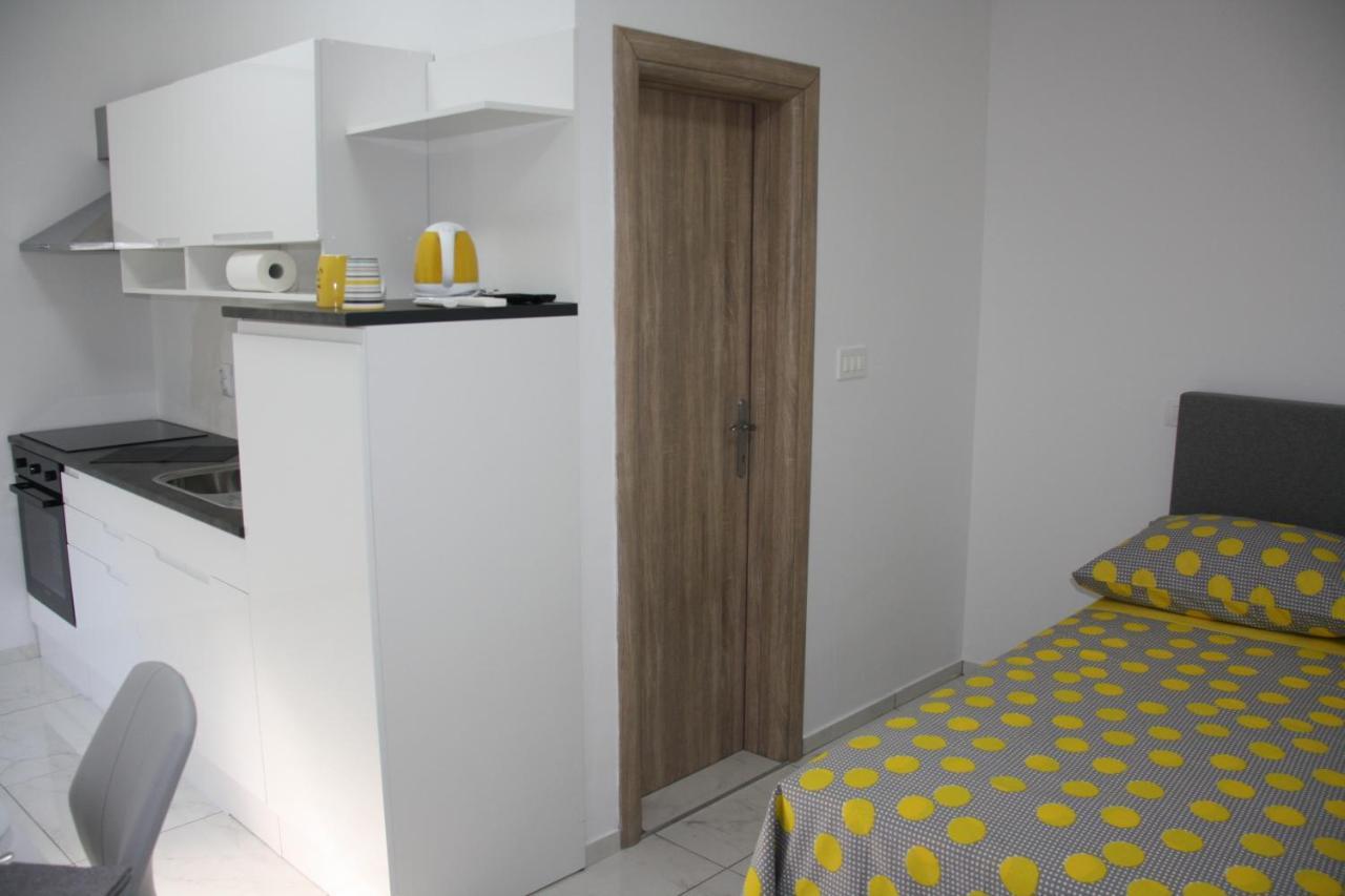 Lea Apartment Sibenik Bagian luar foto