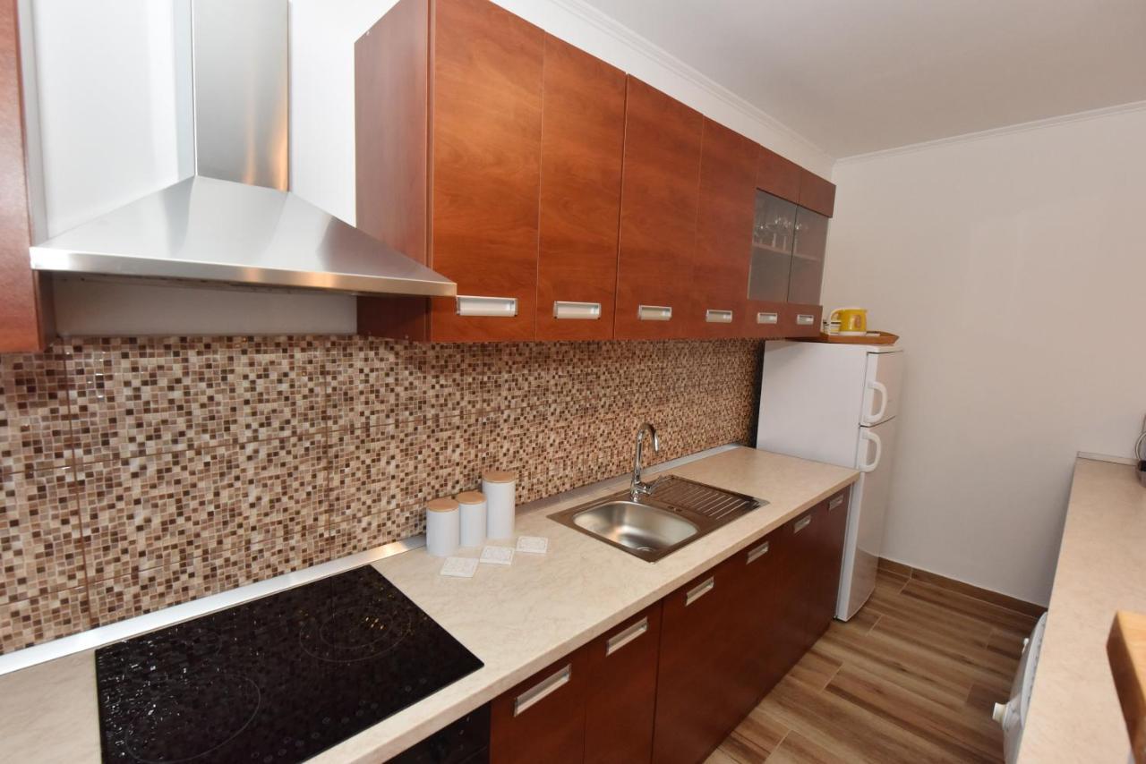 Lea Apartment Sibenik Bagian luar foto