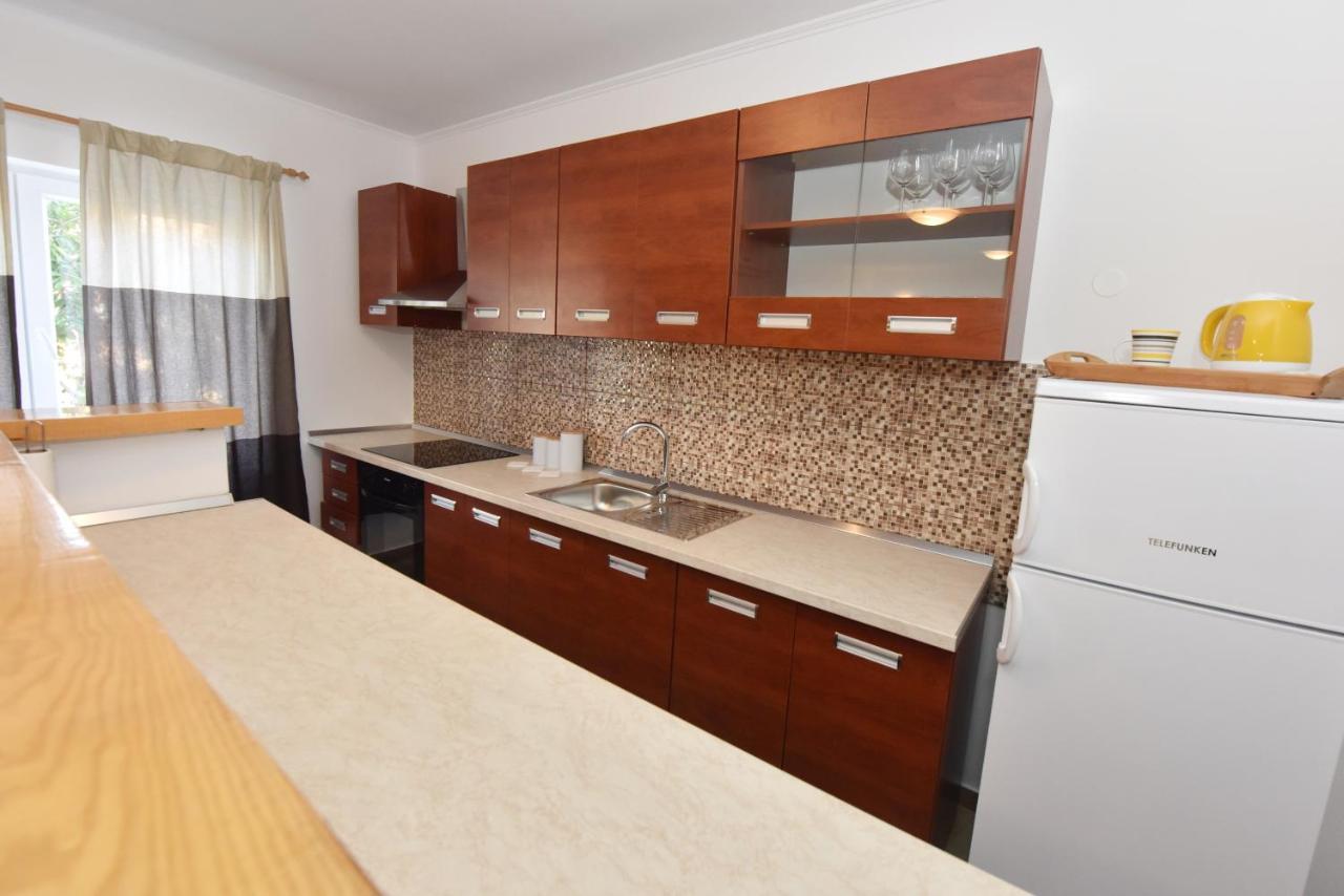 Lea Apartment Sibenik Bagian luar foto
